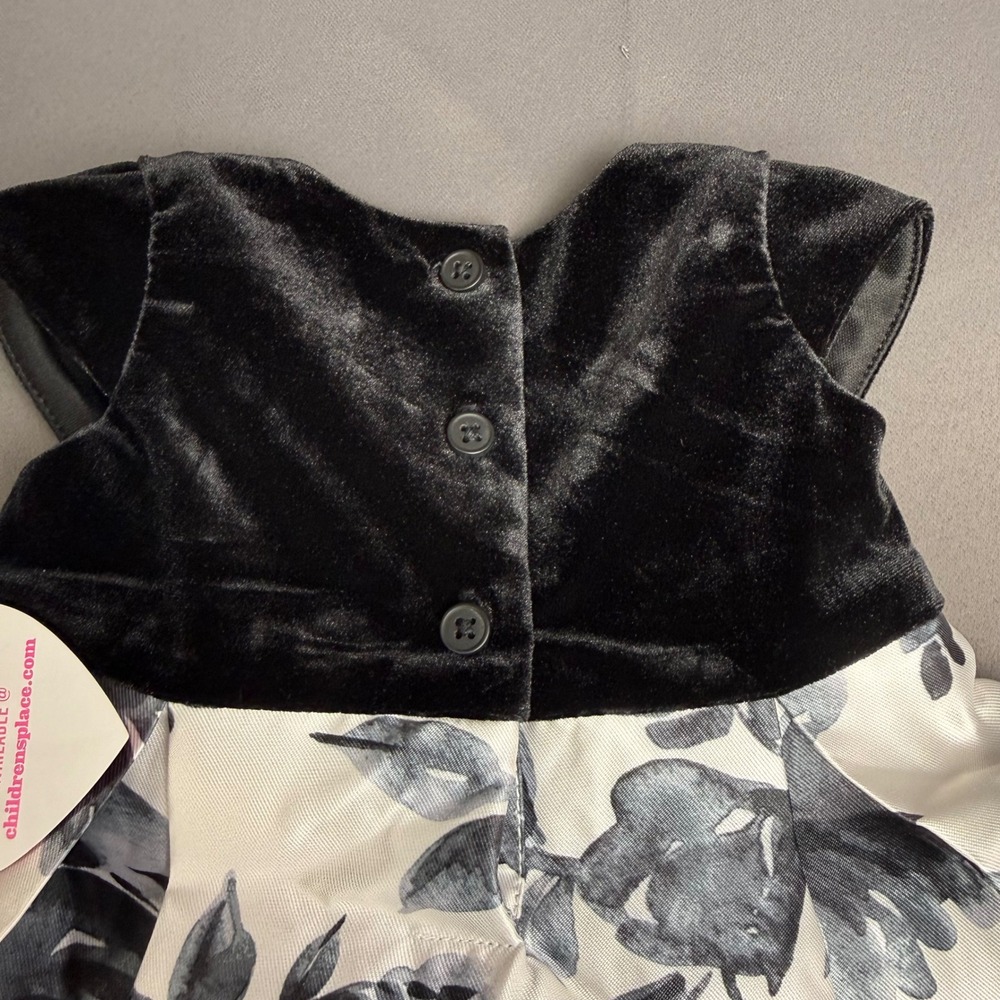 The Childrens Place Baby Girl Velvet Floral Dress Set Black White 0-3M NWT Fairy - Picture 8 of 16